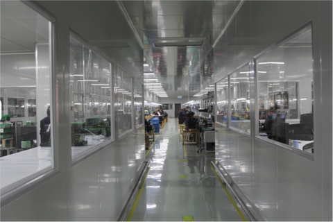 民營(yíng)企業(yè)如何敢于擔(dān)當(dāng)勇于創(chuàng)新突破？請(qǐng)看一一  疾風(fēng)勁草識(shí)虹潤(rùn)