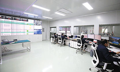 央媒持續(xù)關(guān)注 虹潤(rùn)再增信心--新華社客戶端專題報(bào)道巜福建順昌虹潤(rùn)儀表的國(guó)產(chǎn)化之路》，生動(dòng)描述虹潤(rùn)公司近年走過的成功之路